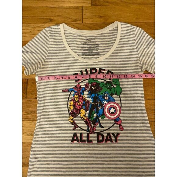 Disney Marvel Superheroes Juniors "Super All Day" Striped grey graphic T-Shirt S - Picture 6 of 8